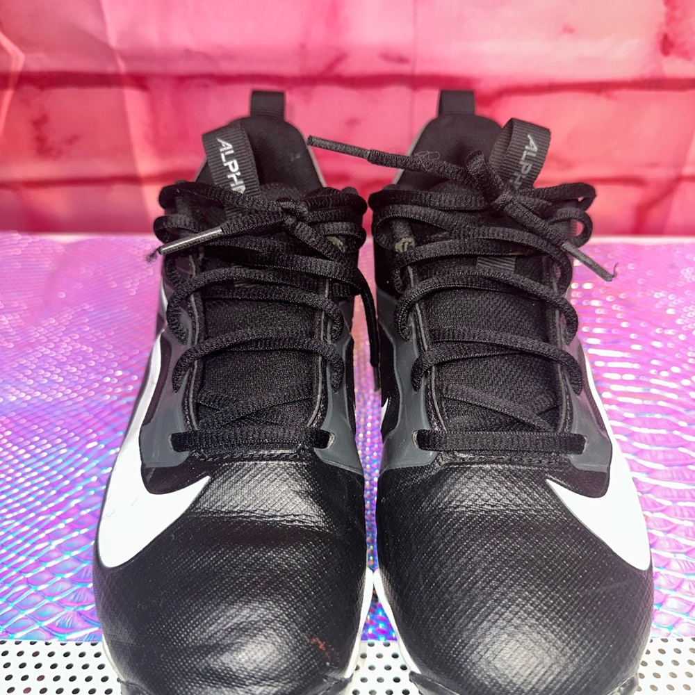 Nike Kids' Alpha Menace 4 Shark Football Cleats